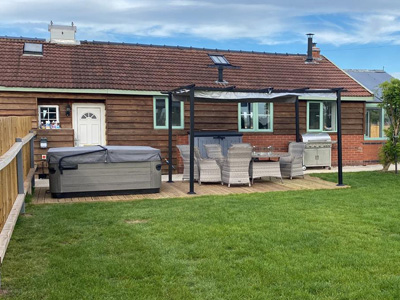 Paddocks Holiday Barns